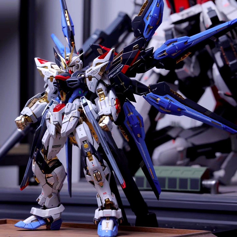Bandai Model Gundam Hg - Конструктор Bandai Gundam: модели Barbatos, HG